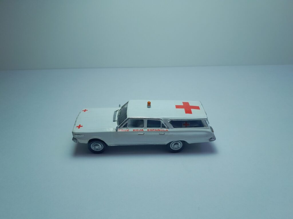 ambulancia_dodge_miniatura