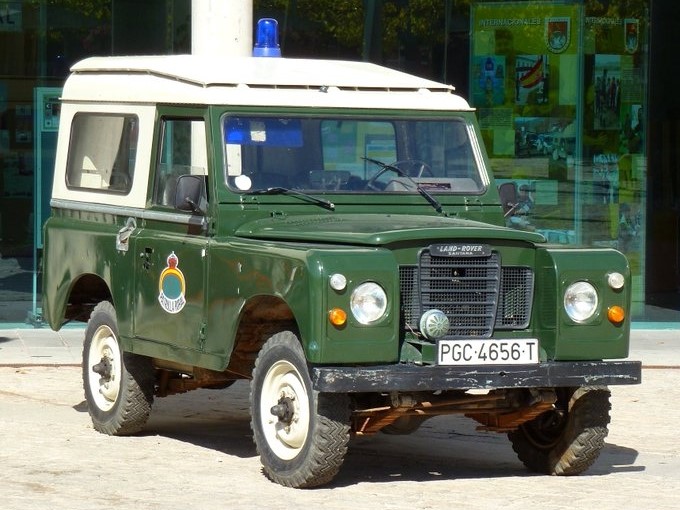 Land Rover 88 Guardia Civil