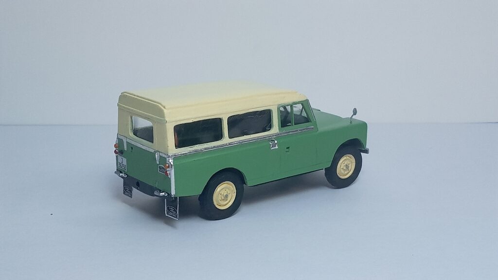 land_rover_109