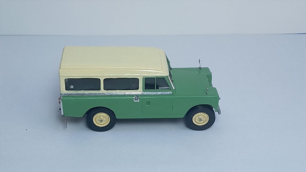 land_rover_109