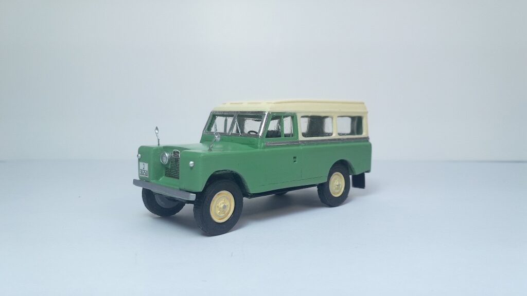 land_rover_109