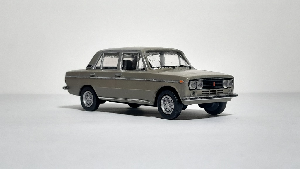Miniature Seat 1430 Especial 1600 Familiar 1974 – 1:43, Collection, Boîte D'origine